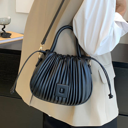 Aurélien | Plissee-Handtasche Orie